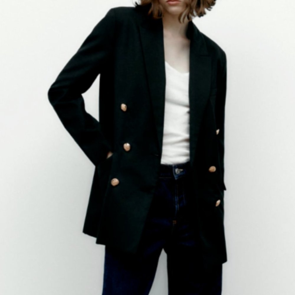 ZARA GOLD BUTTON STRAIGHT BLAZER